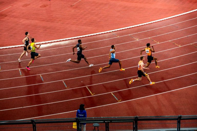 Test di cultura generale: quanto è veloce l'uomo più veloce del mondo? 3 How fast is the fastest man in the world?