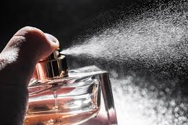 Eau de Toilette vs Eau de Parfum: il segreto che cambia tutto 1 images2